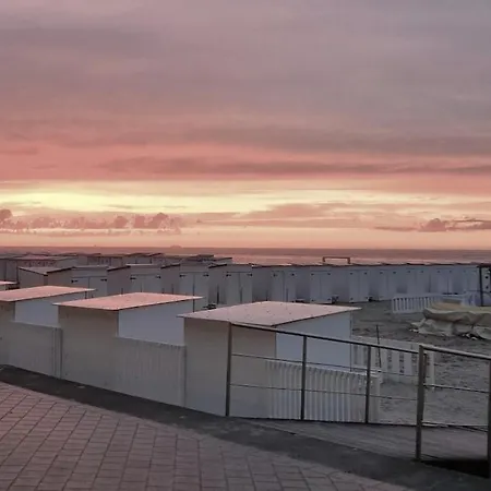 Familie Met 2 Slk Op 50 Meter Het *